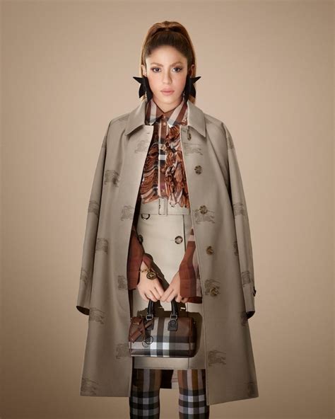 burberry runway 2022|Burberry photoshoot.